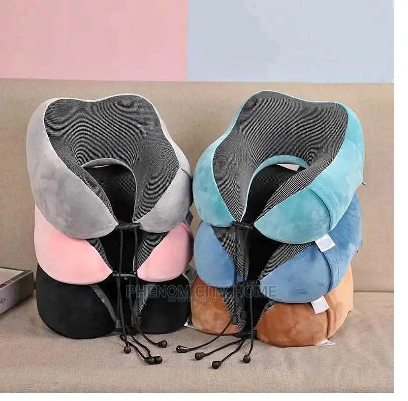 U- Shaped Neck Travel Pillows