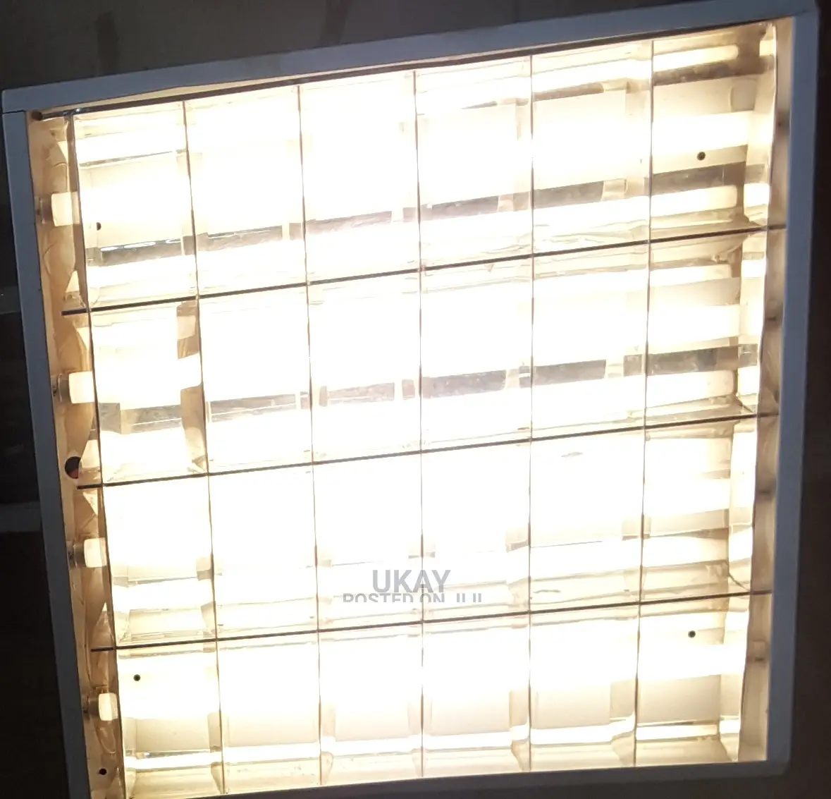 EX-UK Efficient With 4 LED Panel.