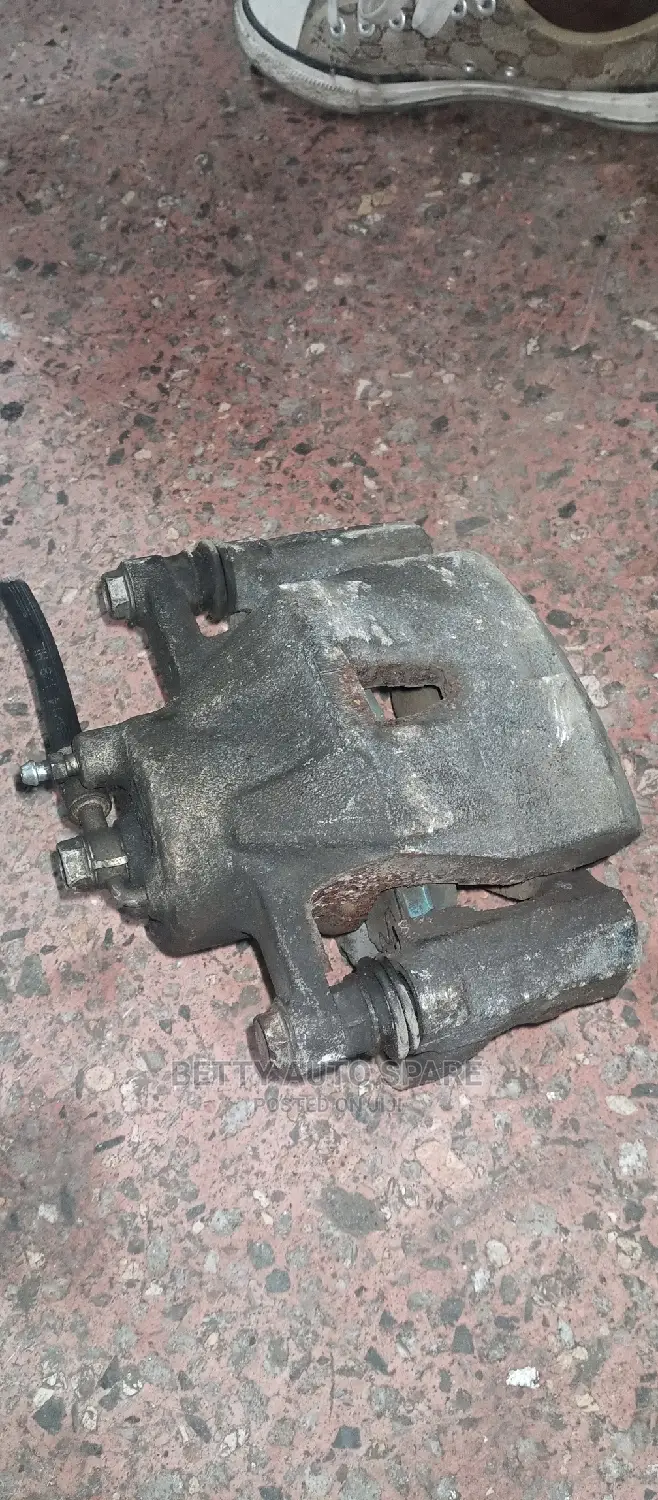 Toyota Vitz,Ractis and Belta Caliper