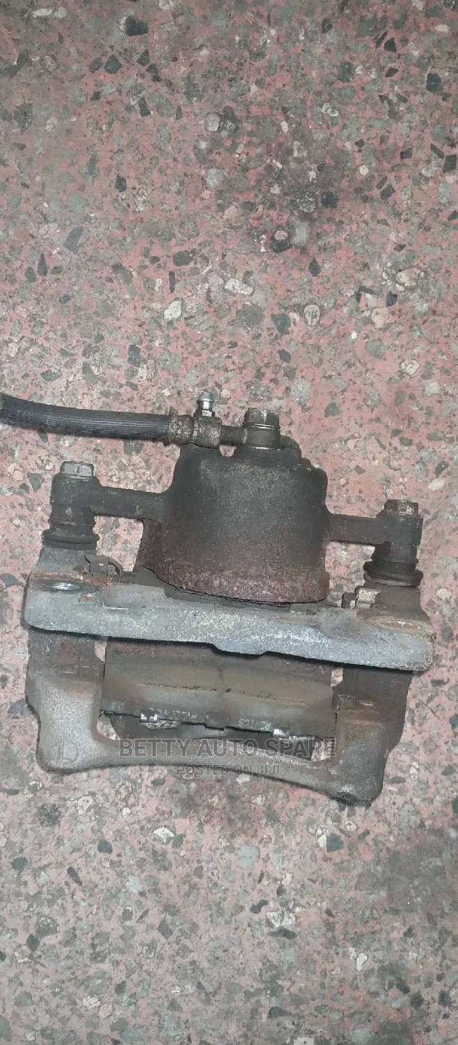 Toyota Vitz,Ractis and Belta Caliper