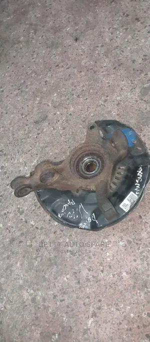 Toyota Vitz, Ractis and Belta Hub
