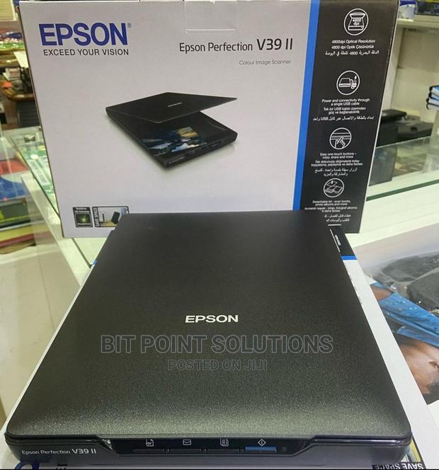 Epson V39 !! Epson V39 Flatbed Scanner !! Epson V39 Scanner - main view