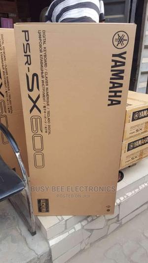 Digital Keyboard PSR Sx 600 - thumbnail 2