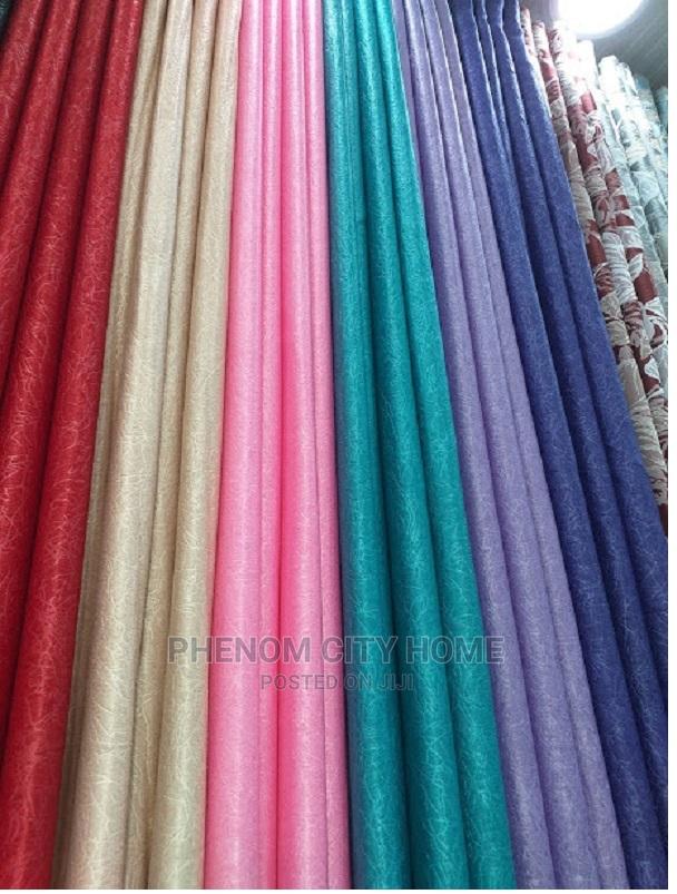 Quality Plain Colour Curtain - thumbnail 2