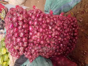 Pure and Fresh Red Onion - main view