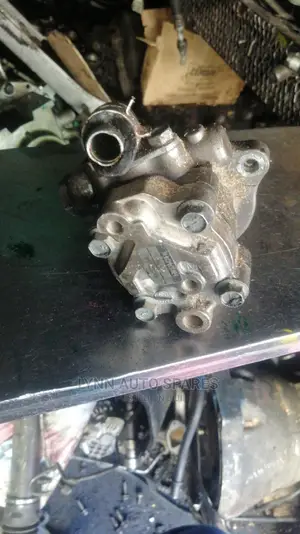 Nissan Caravan ZD30 Waterpump