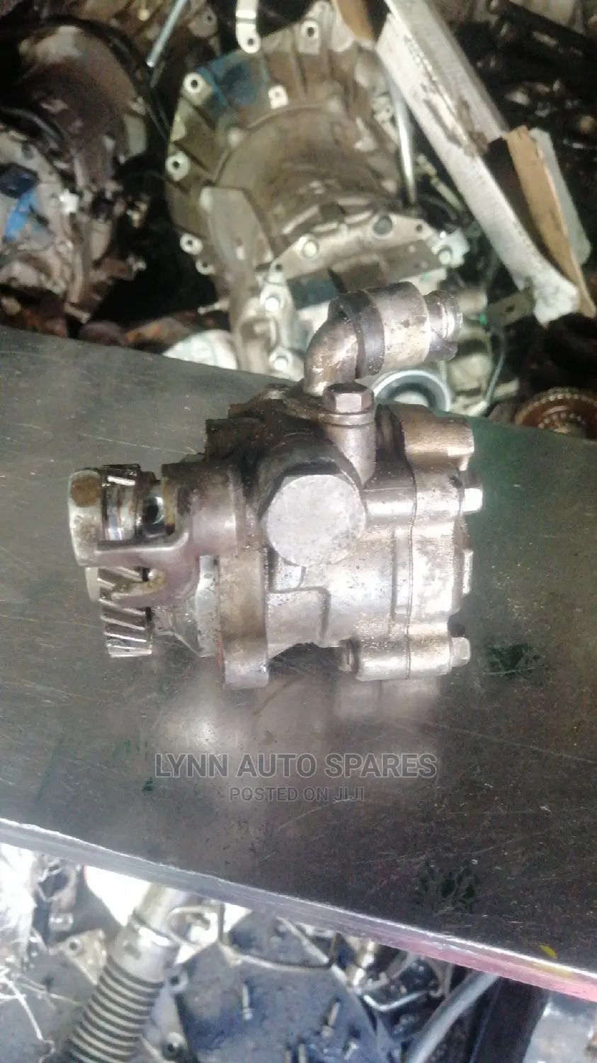 Nissan Caravan ZD30 Waterpump