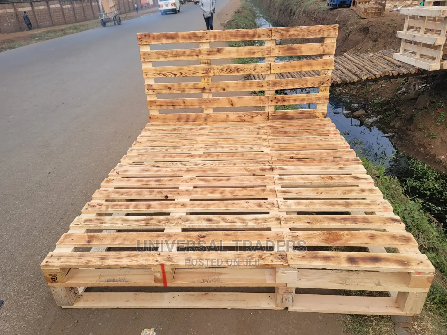 King Size 6*6 Pallet Bed With Tall Headboard -Pallet Bed 6*6