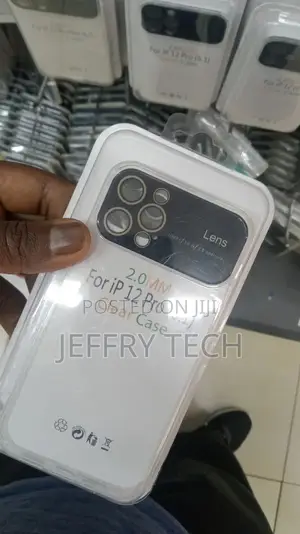 SENSE iPhone 12 Pro Toto Cover (2.0mm)