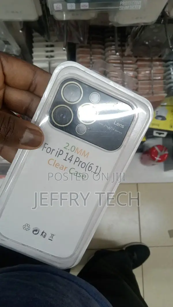 2mm Transparent Silicone Case With Camera Cover iPhone14 Pro