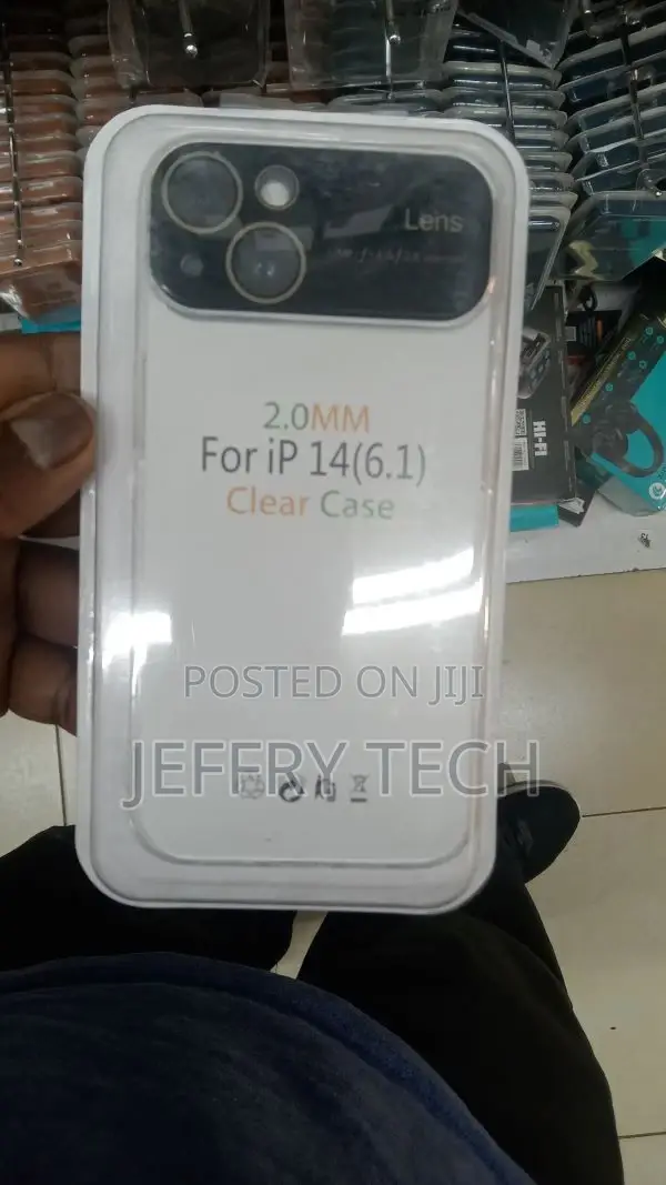 2mm Transparent Silicone Case With Camera Cover for iPhone14