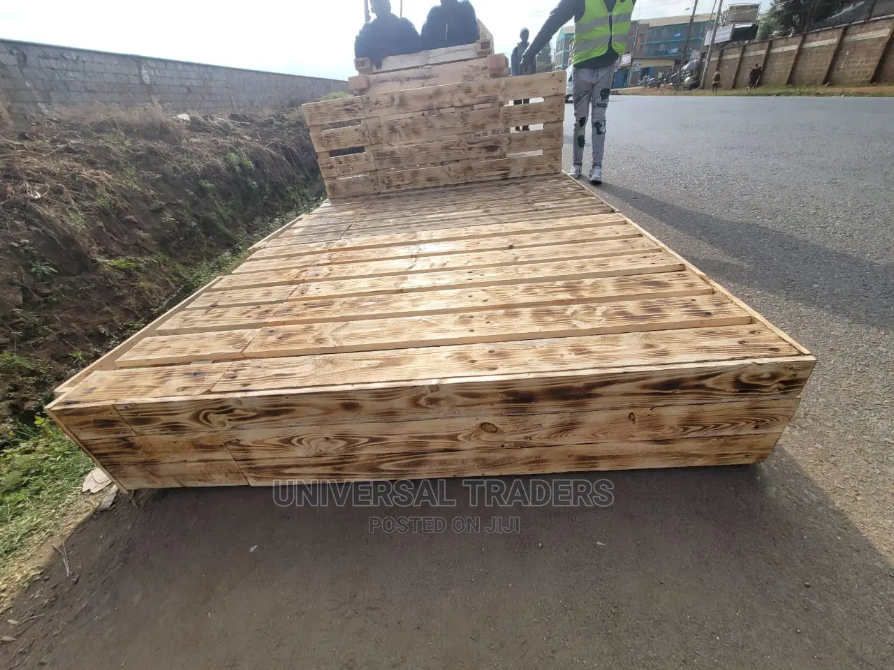 Pallets Bed - Pallet Bed With Drawers - 5*6 Pallet Bed