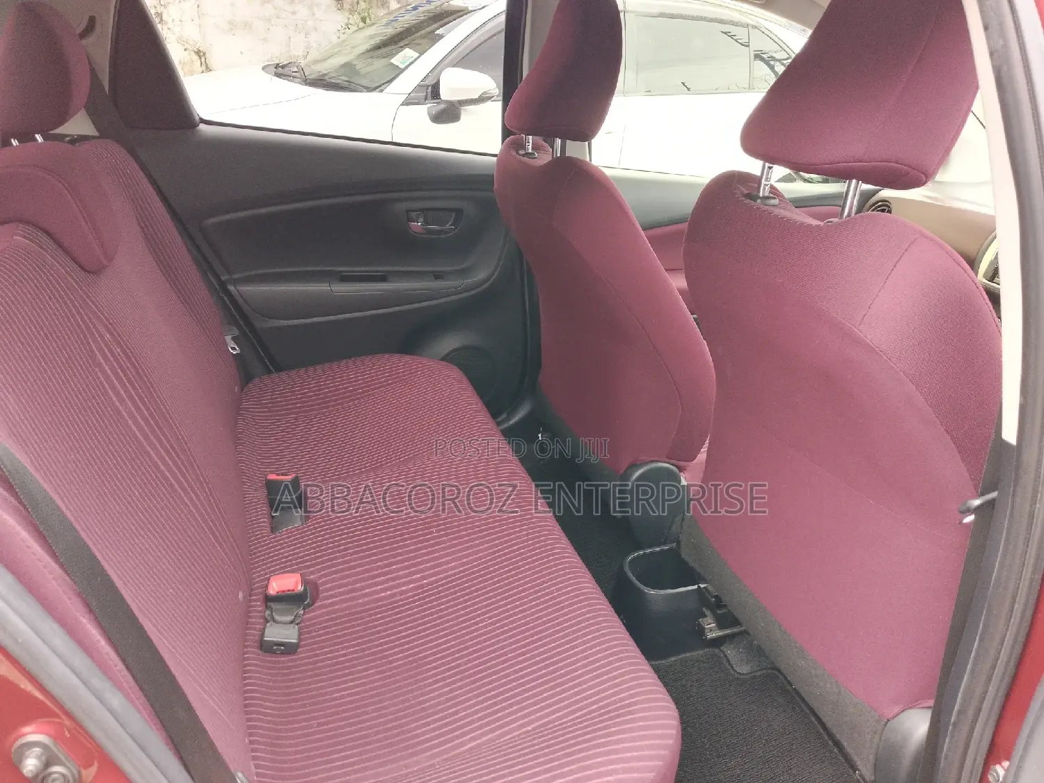 Toyota Vitz 2016 Red