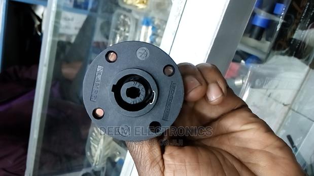 Speacon Connector - main view