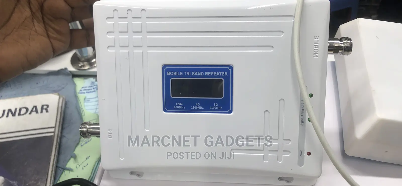 Triband GSM Signal Booster With Omnidirectional Planar