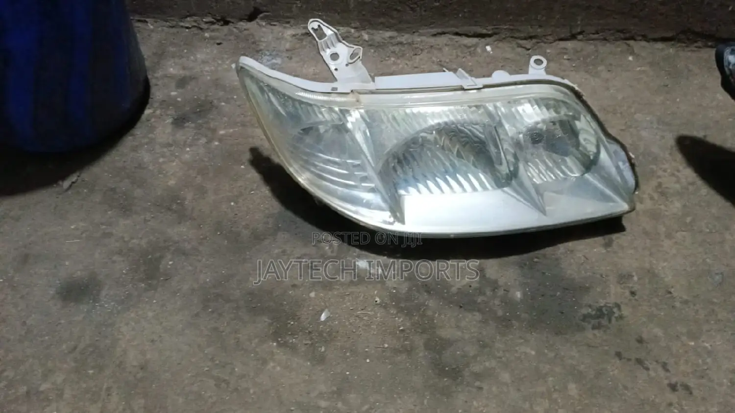 Nze 2005headlight