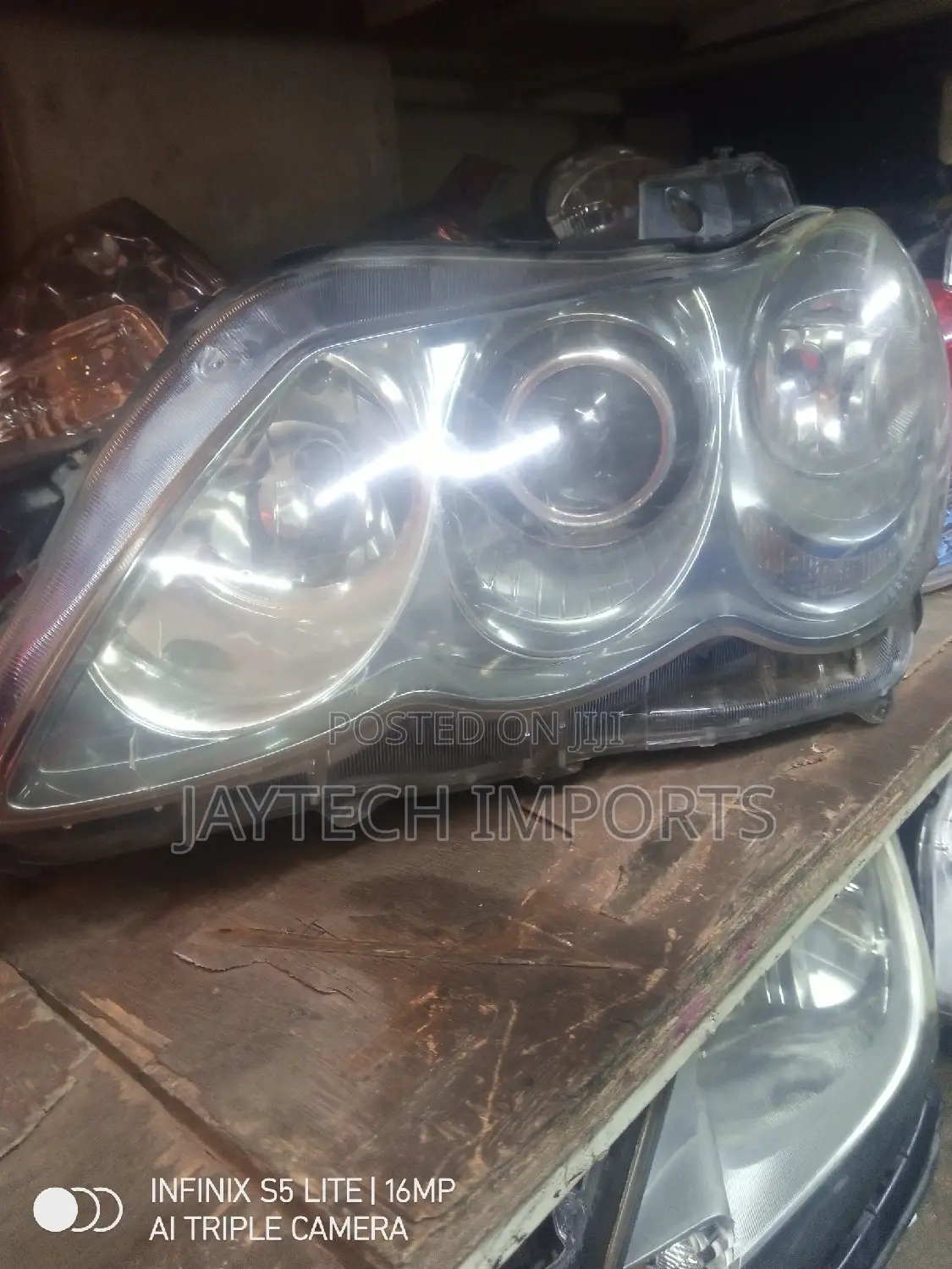 Toyota Mark X Headlights