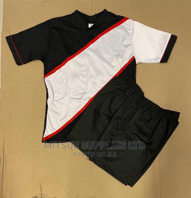 Rugby Uniform Local Stretch Top With Shorts- Set of 15 Pairs