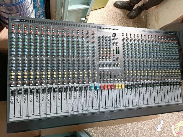 Allen Heath 32 Channels Plain Mixer - main view