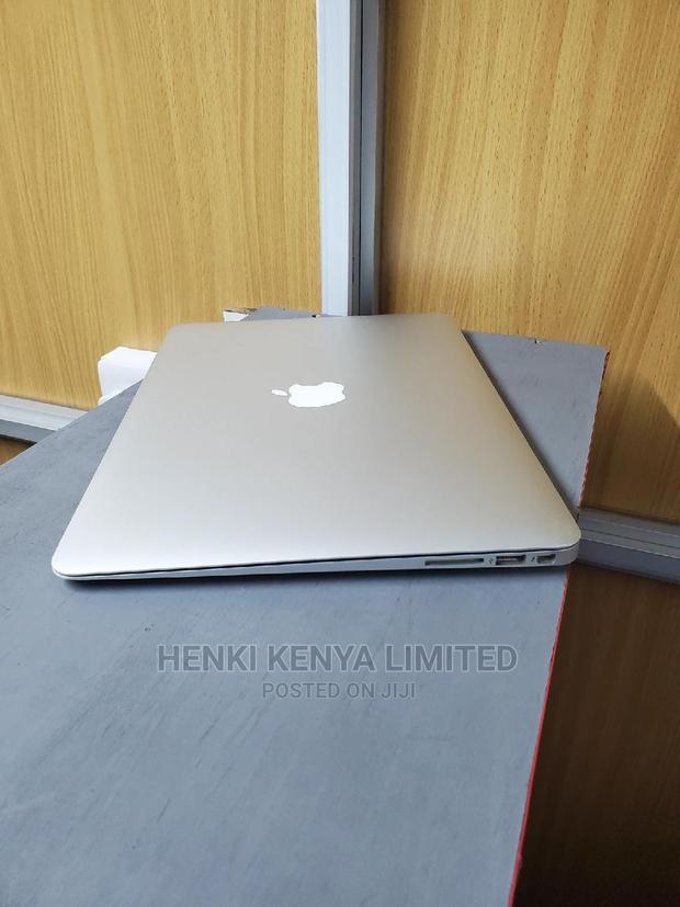 New Laptop Apple MacBook Air 2015 8GB Intel Core I5 SSD 256GB - thumbnail 2