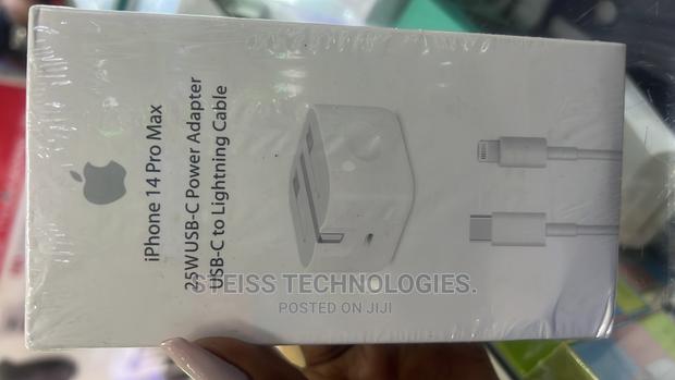 25W iPhone 14pro Max Charger.