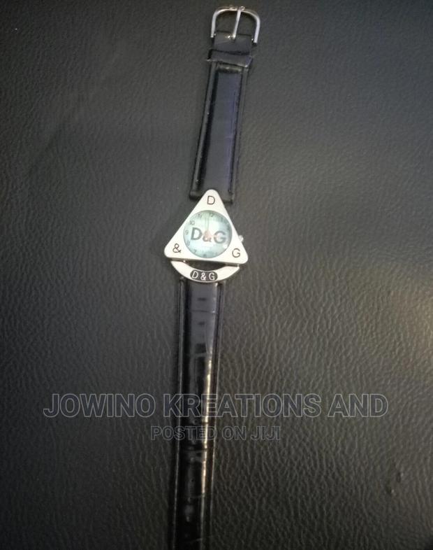 Triangle Dolce and Gabbana Watch - thumbnail 2
