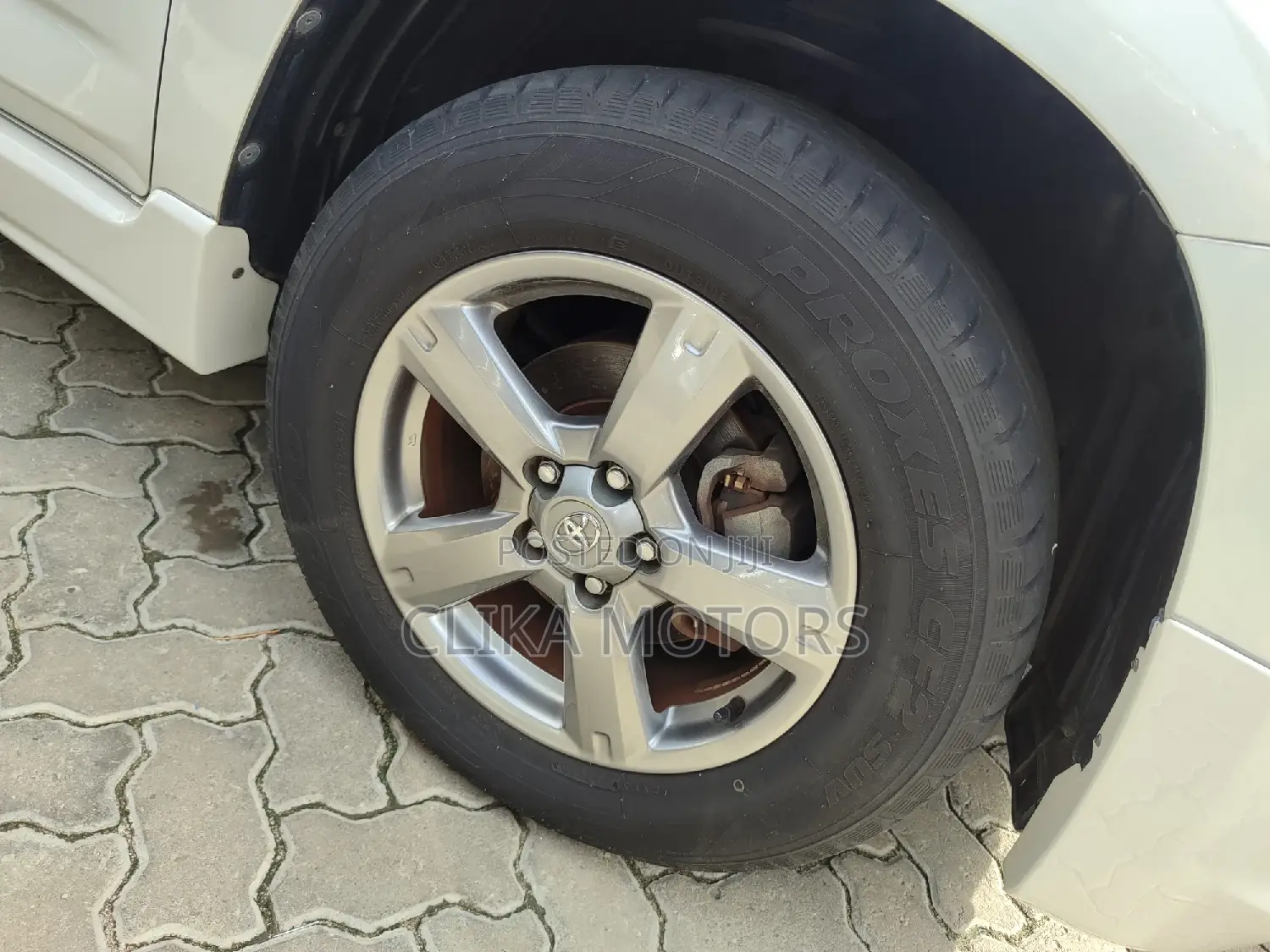 Toyota RAV4 2016 White