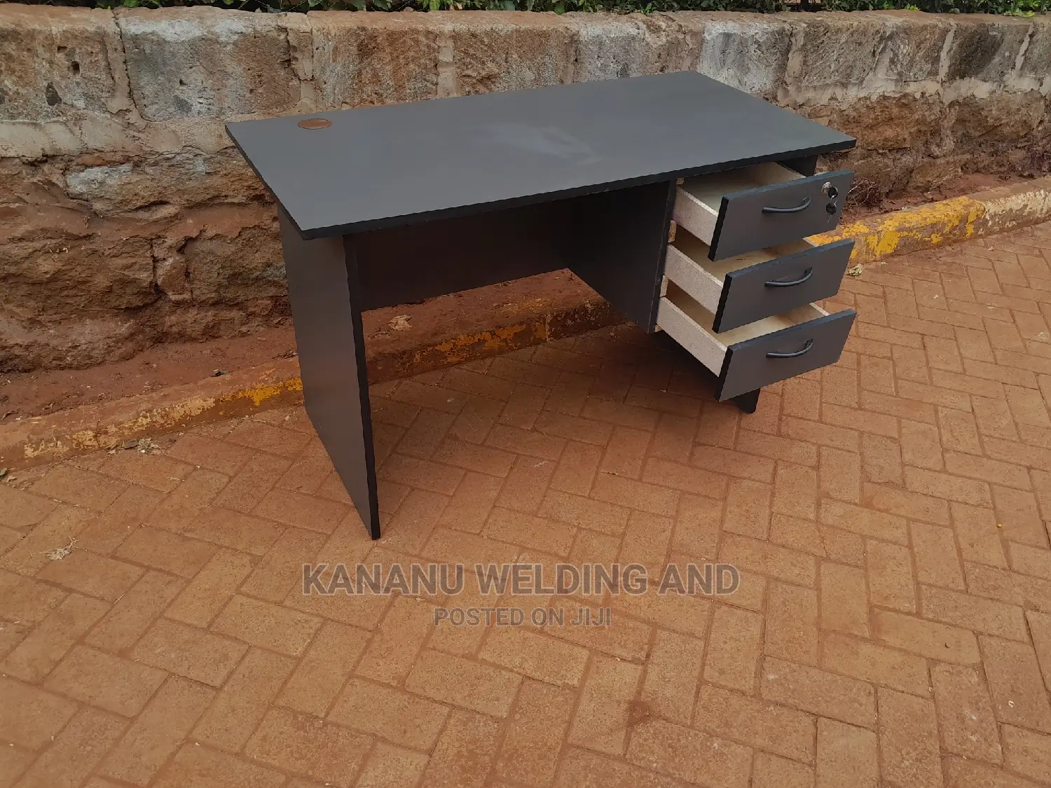 Office Desk