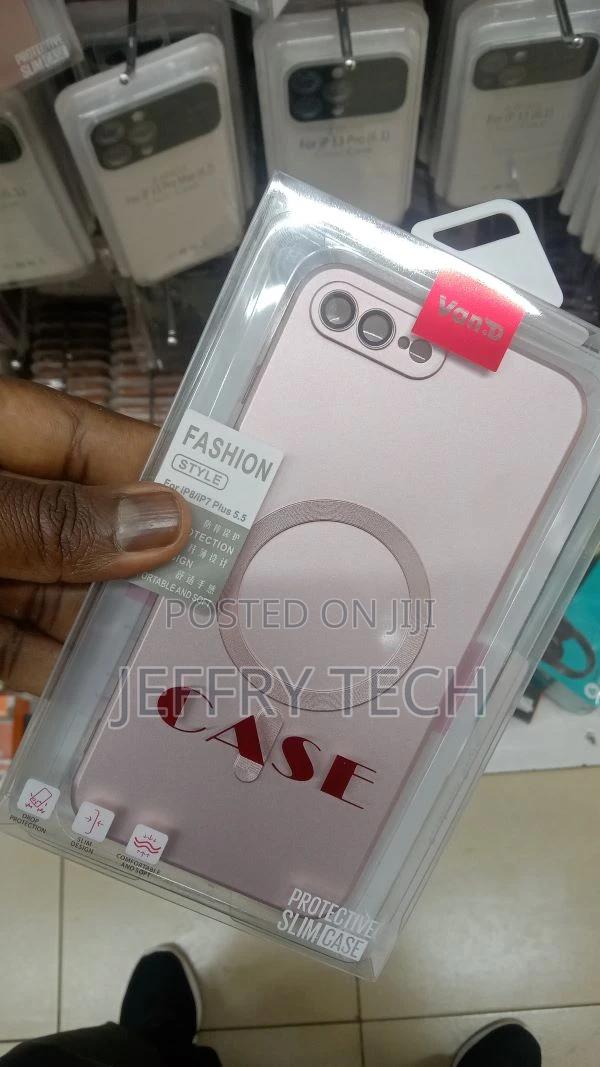 Magnetic Magsafe Wireless Charging Silicone iPhone 7/8 Case - thumbnail 3