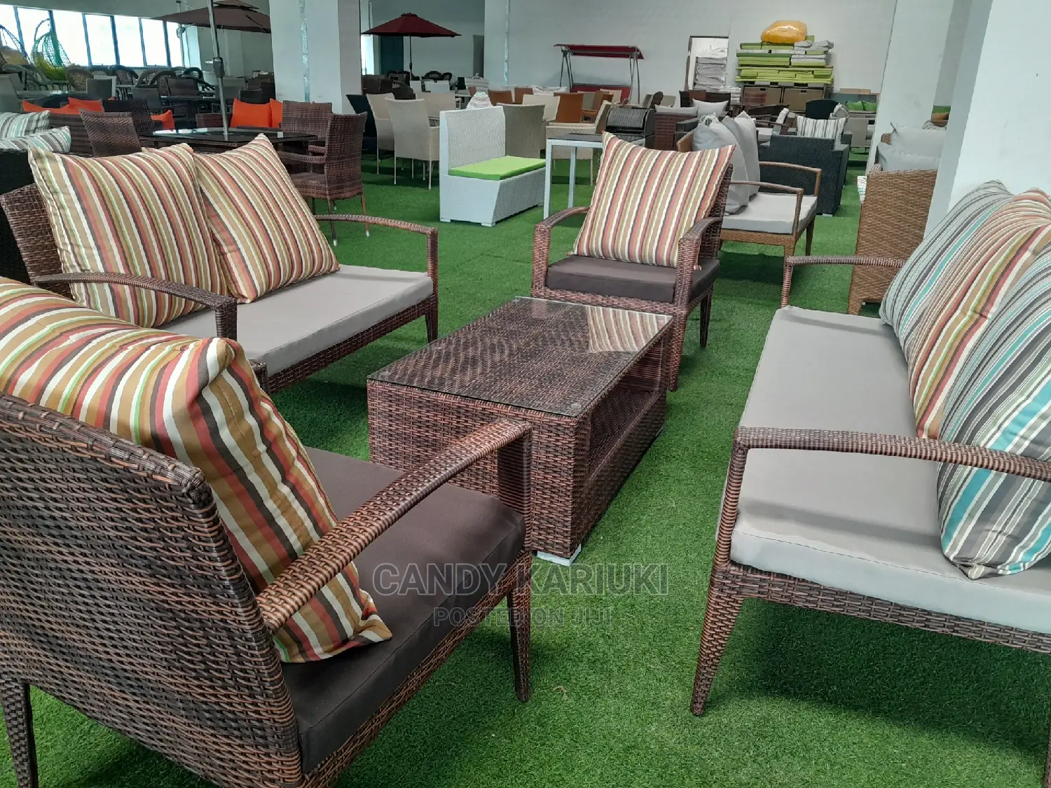 Magnificent 7 Seater Outdoor Set