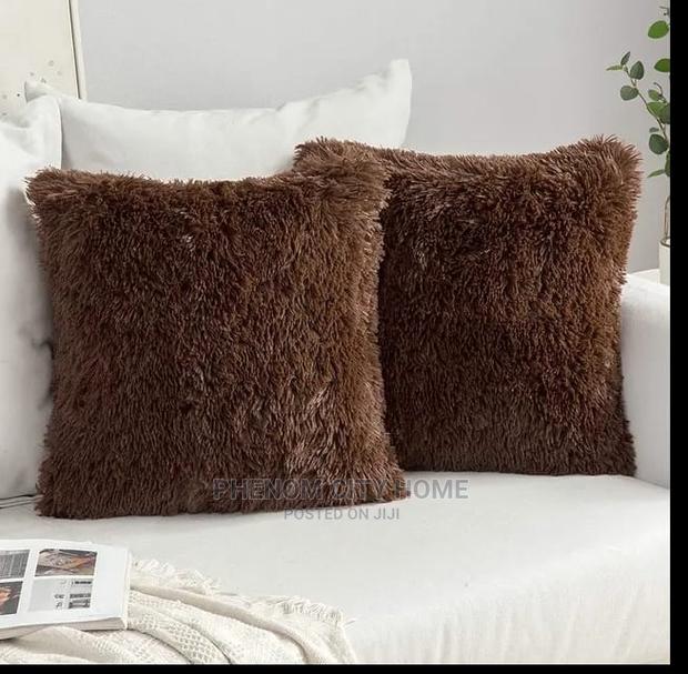 Fluffy Throwpillow Covers - thumbnail 2