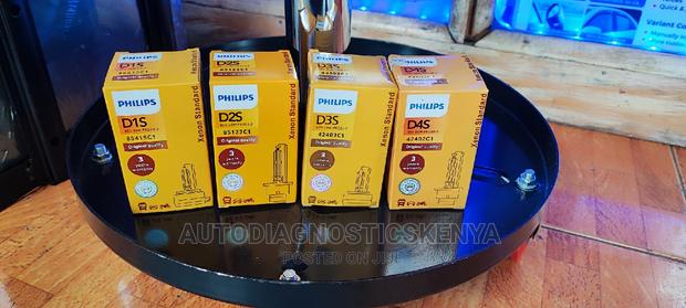 Philips Xenon D1s D2s D3s D4s Car Headlight Bulbs
