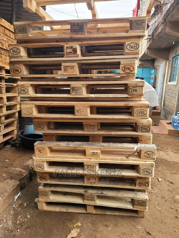 Wood Pallets- (HT- TOT).