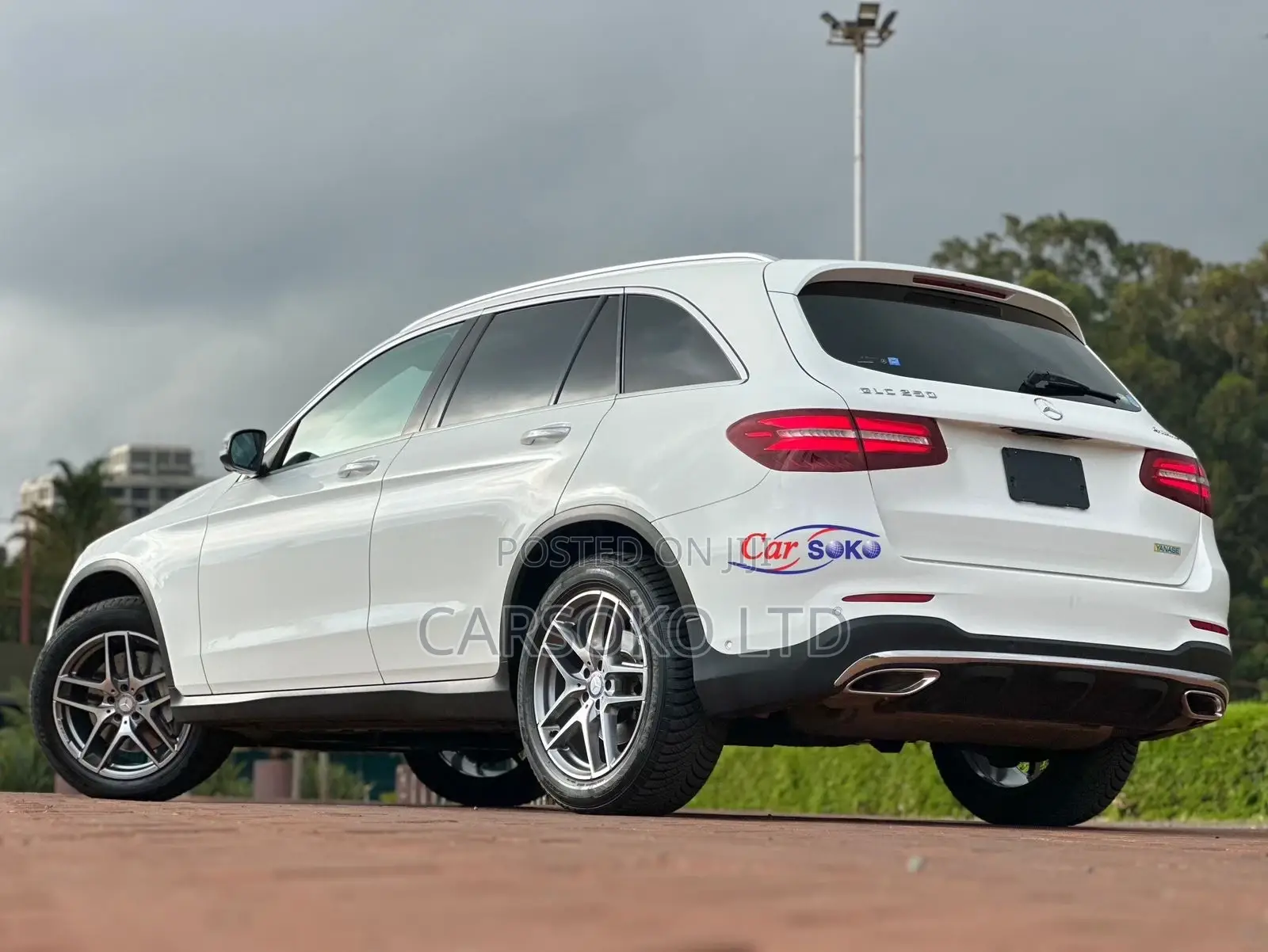 Mercedes-Benz GLC-Class 2016 White