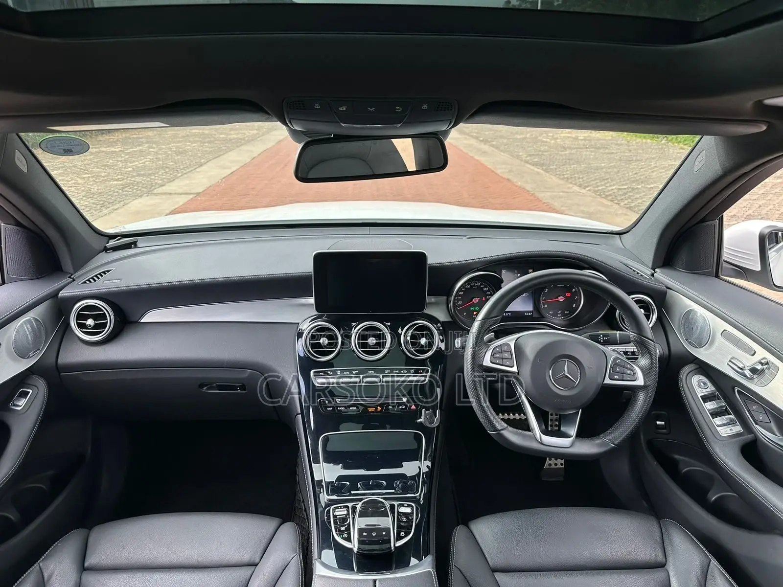 Mercedes-Benz GLC-Class 2016 White
