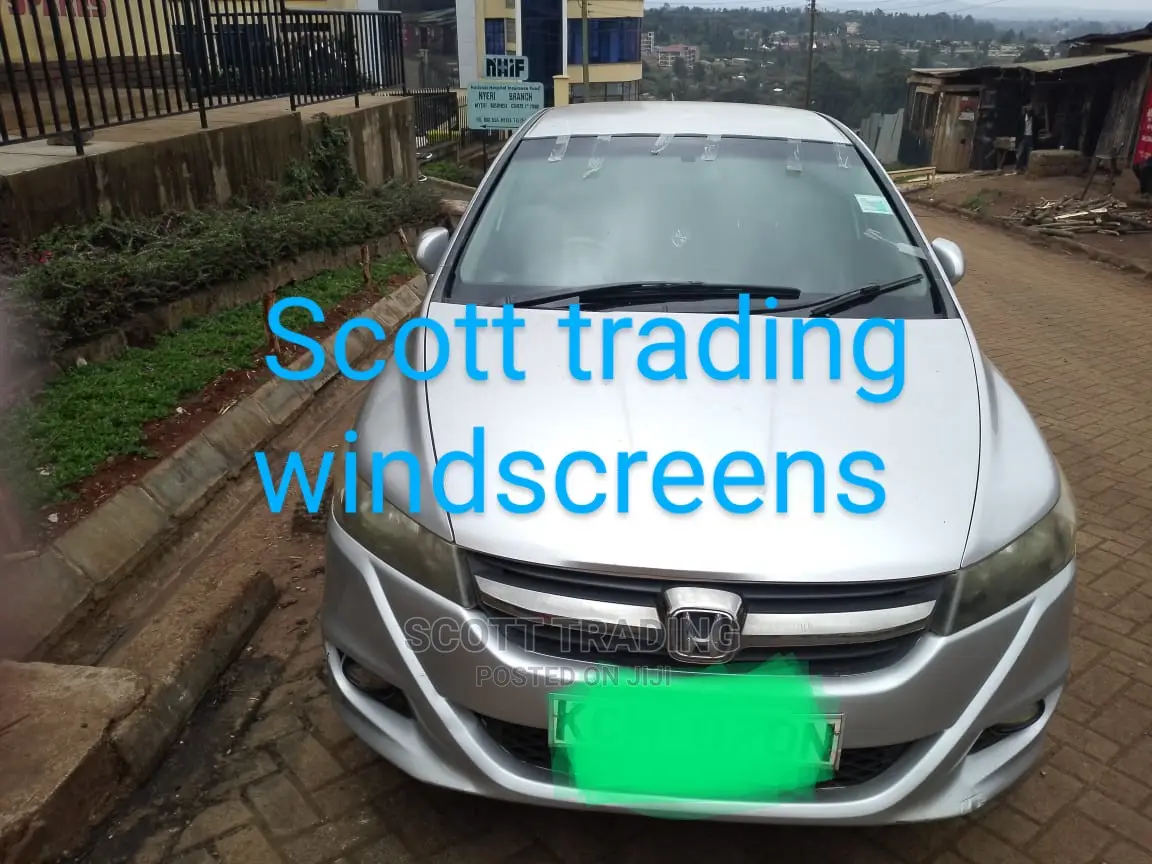 Honda Stream 2012 Windscreen