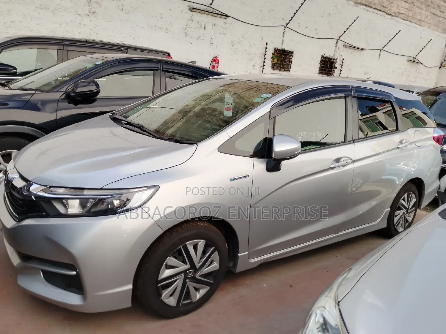 Honda Shuttle 2016 Silver