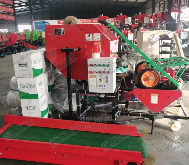 Hay Bale Making Machine Mini Silage Baler Wrapper - main view