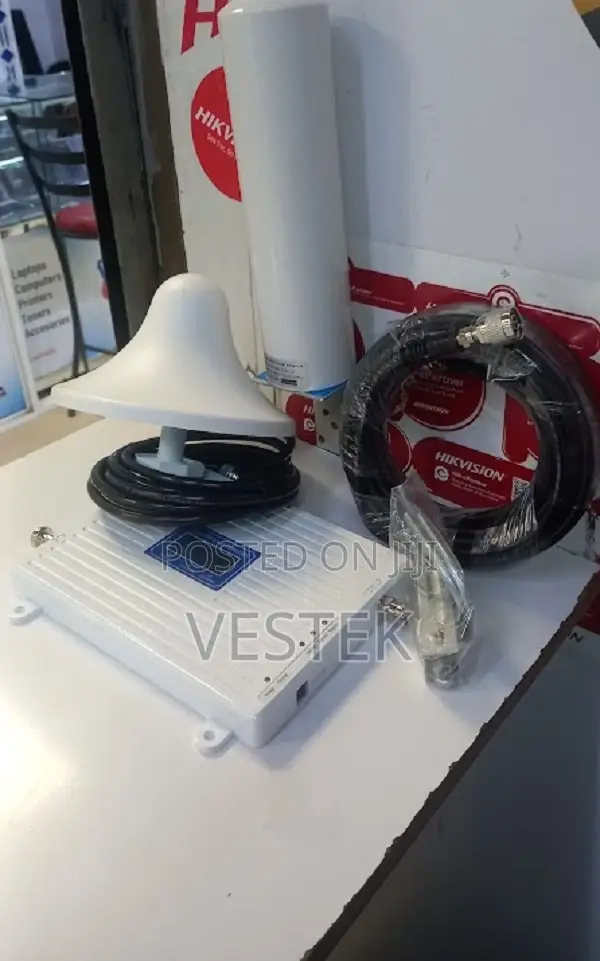 Mobile Phone Network Signal Booster(2G,3G 4G)< 