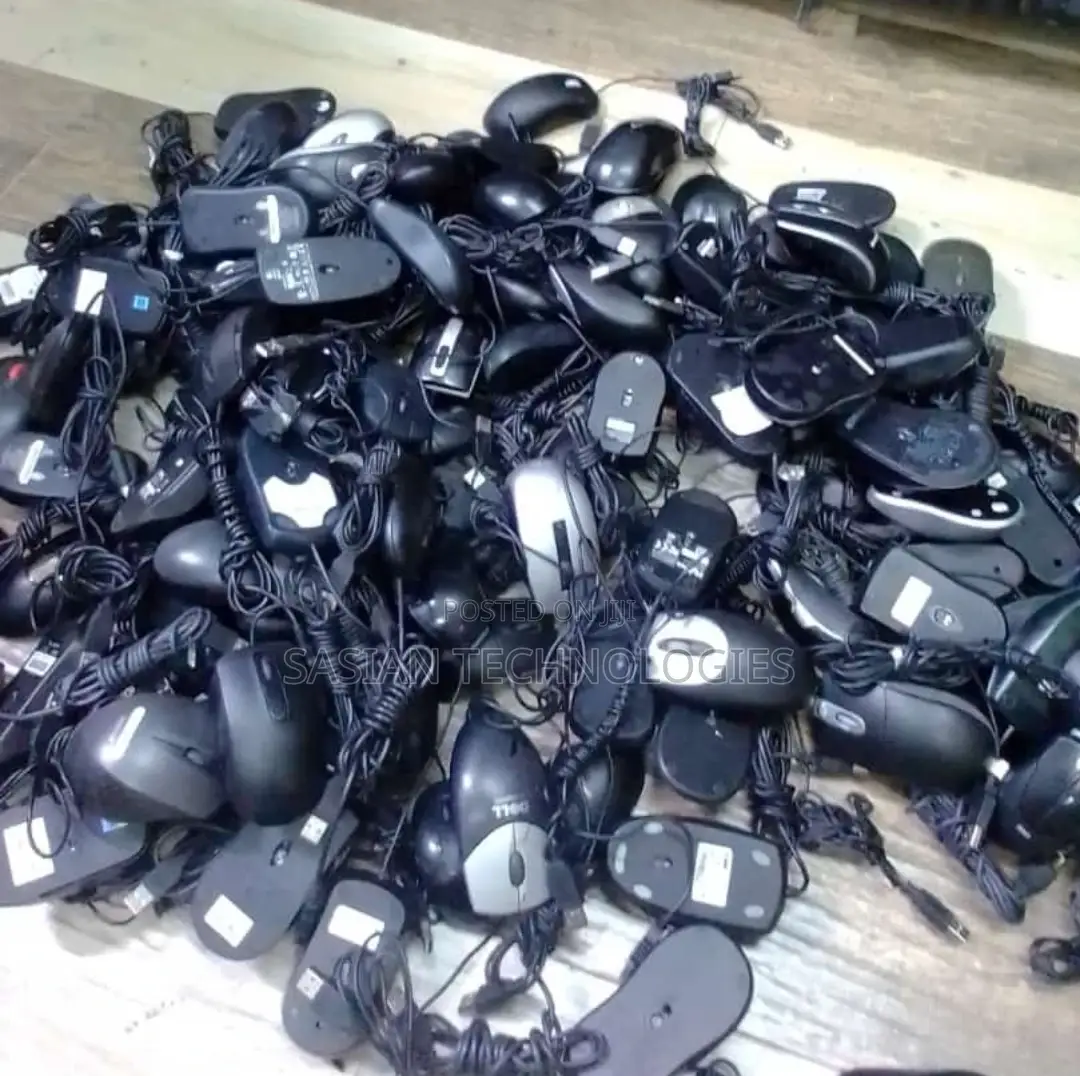 Mixed Brands Including Hp and Dell Ex Uk Mic3