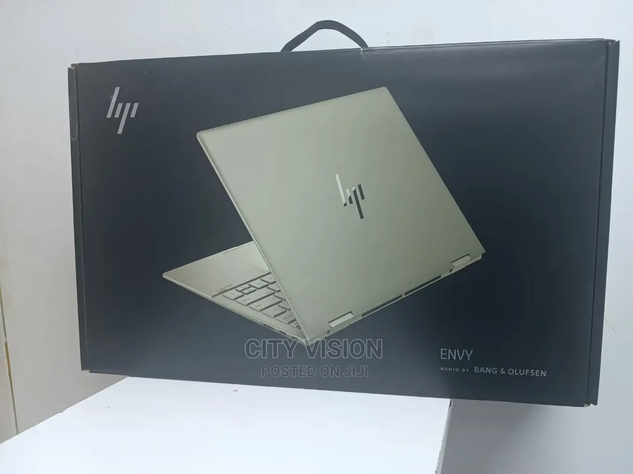 New Laptop HP Envy X360 16GB Intel Core I7 SSD 512GB