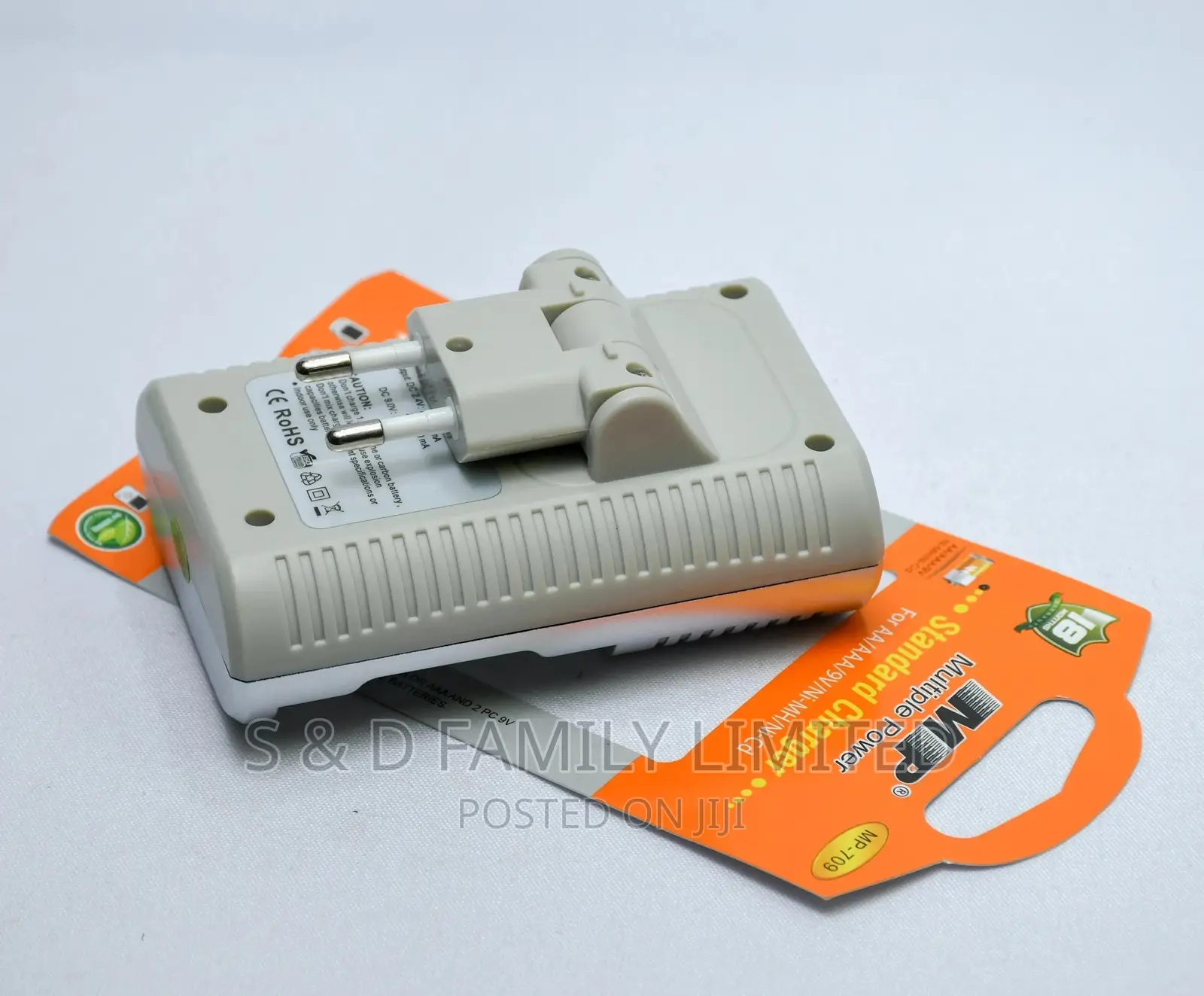 Battery Charger for AA/AAA/9V