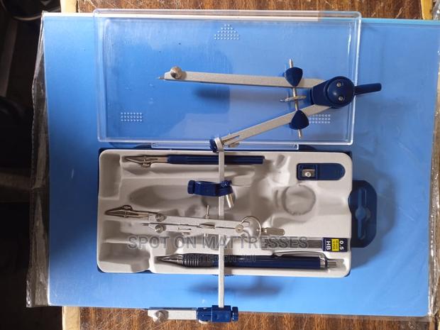 Technical Drawing Set of Compasses 9pcs - thumbnail 3