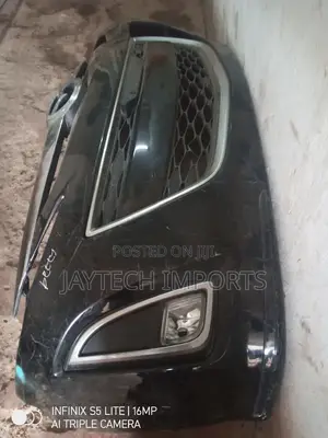 Mazda Biente Frontbumper