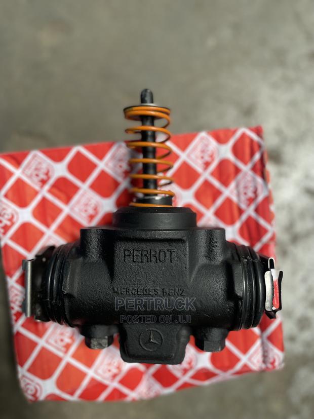 Mercedes Benz Atego Wheel Cylinder / Expander Adjuster