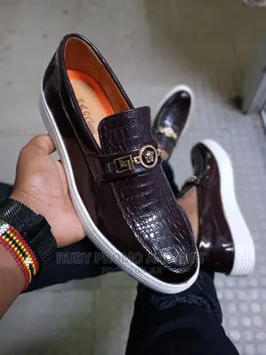 Versace shoes kenya Clearance