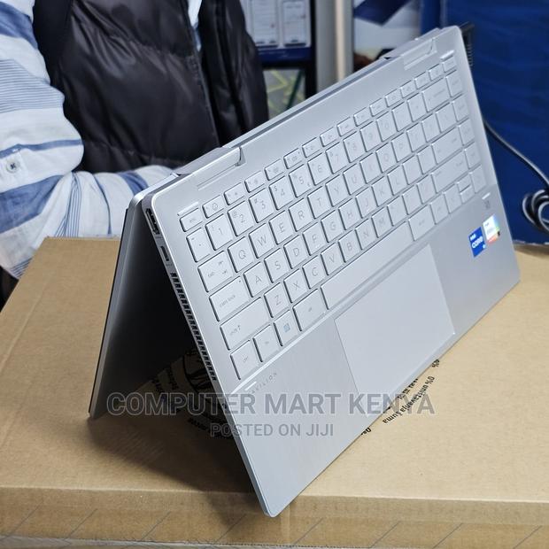 New Laptop HP Pavilion 13 X360 8GB Intel Core I5 SSD 512GB - main view