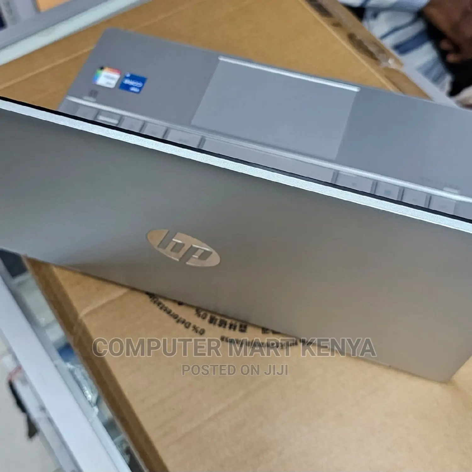 New Laptop HP Pavilion 13 X360 8GB Intel Core I5 SSD 512GB