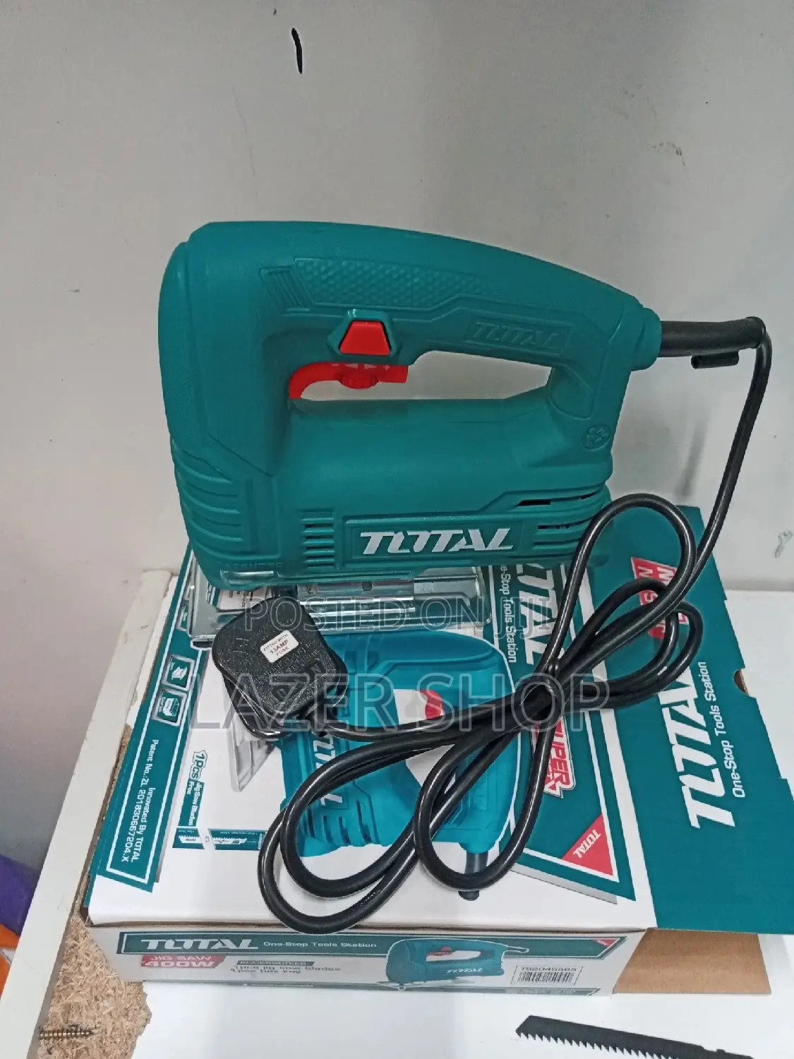 Jigsaw 400watts Electric