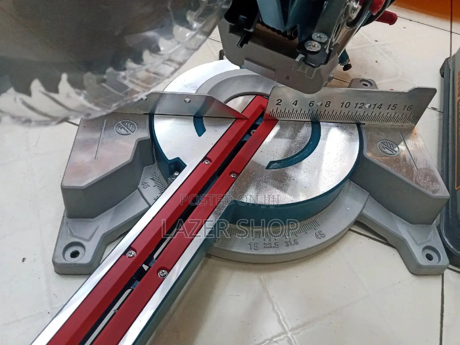 Mitre Saw 1800w